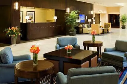 Sheraton Norfolk Waterside Hotel